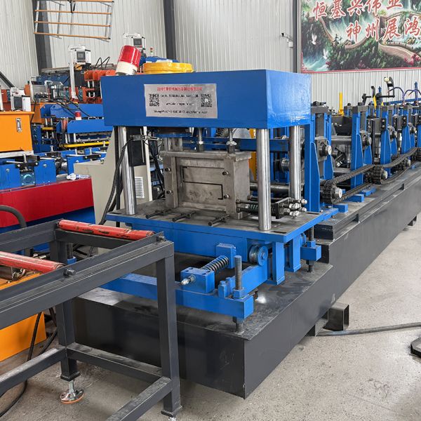 Full Auto Production Line Fast Change C To Z Roll Forming Machine with Auto Stacker