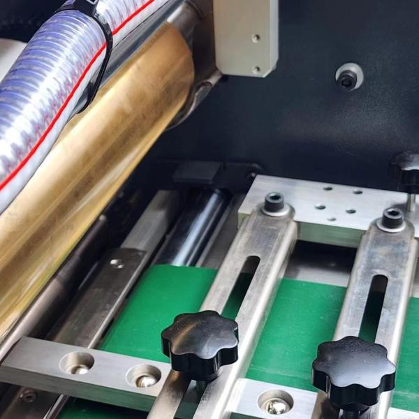 Speed Paper Sheet Auto Feeding Box Gluing Machine For Cigarette Box Jeweler Box