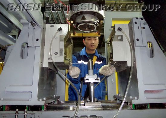 Car Water Tank Plastic Blow Moulding Machine All Electric Control SRB70S-1