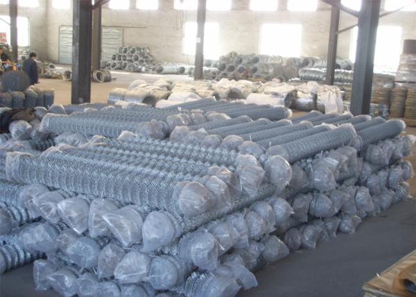 Zinc coated galvanized steel chain link fence fabric 5/8”x5/8” 9GA/3.66mm 11GA/2.95mm 4ft x 50ft