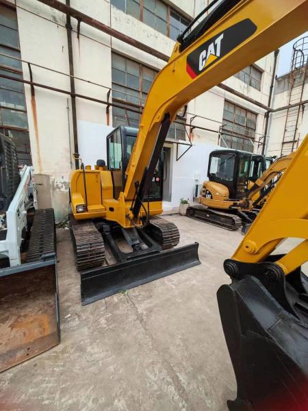 Excavateur d'occasion moteur original CAT 306D, entretien régulier, 100 unités en stock
