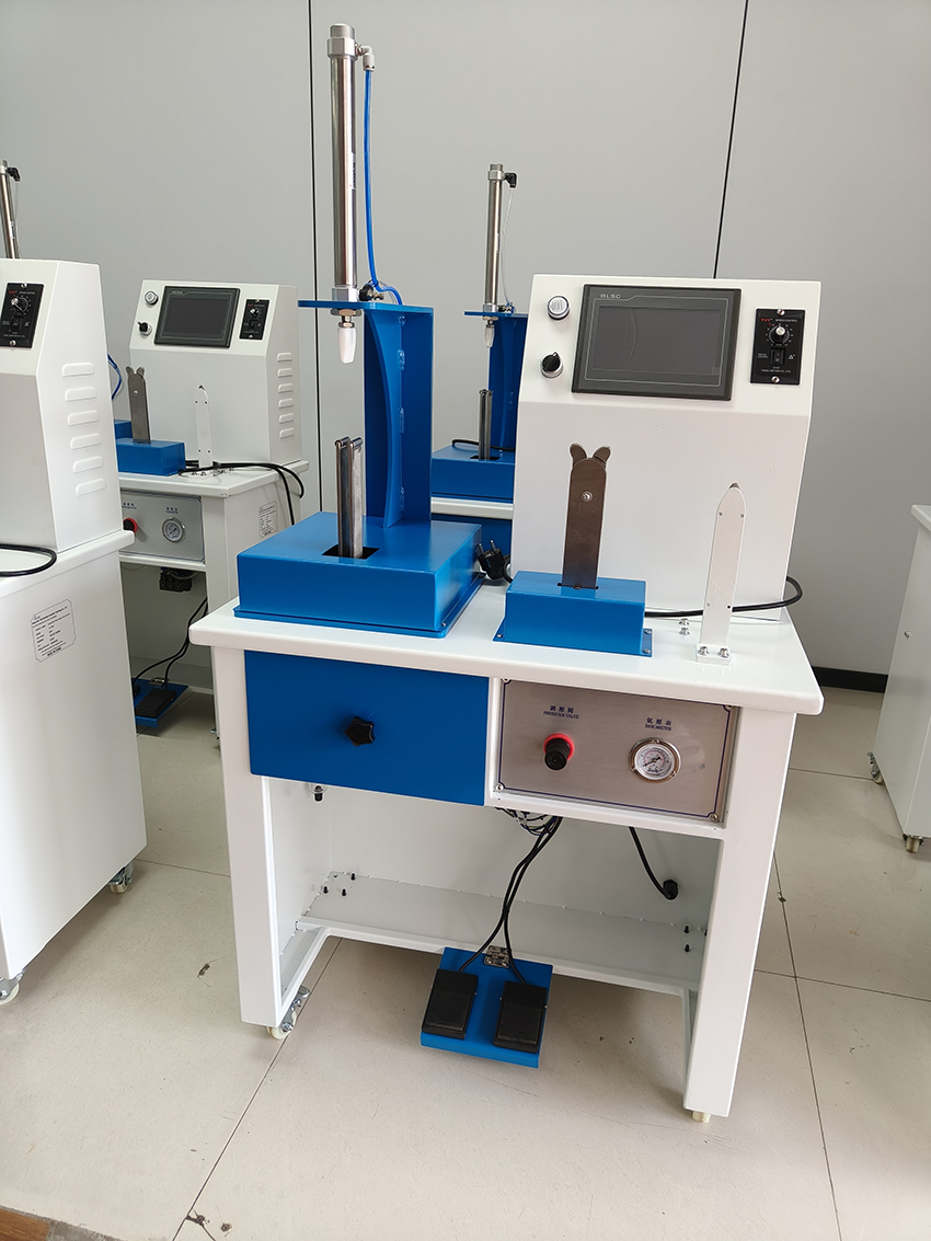 Shoe Making Machine with Pedal Switch Operation and PLC Touch Screen for Flipping and Stretching of Various Shoe Tongues