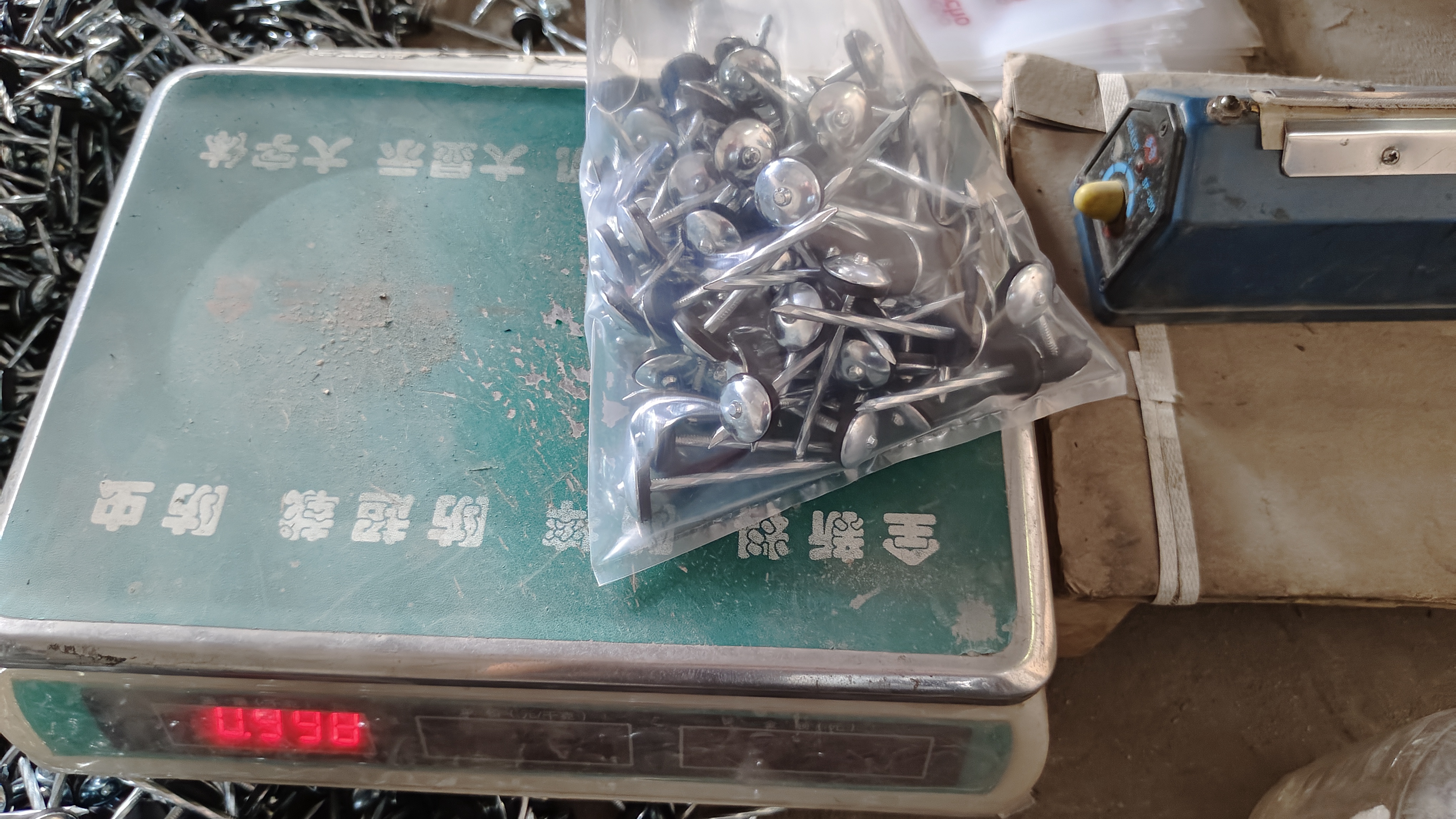 Противокоррозионные гвозди Galv Clout Electro Galvanized