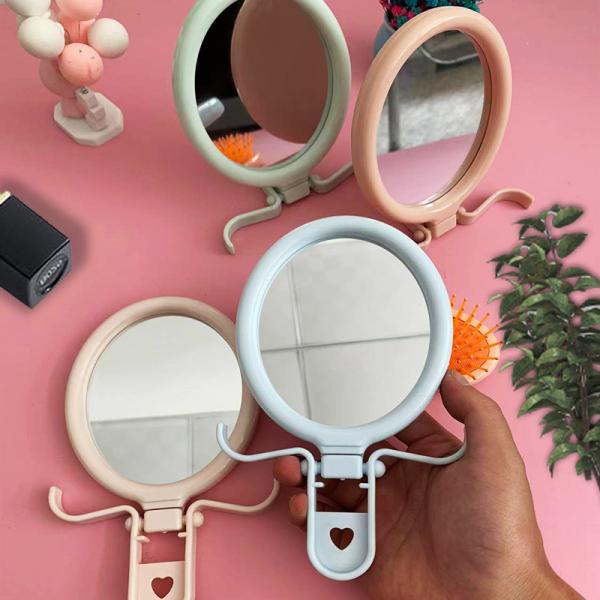 Lady Dressing Heart Shaped Pocket Adjustable Makeup Compact Mini Mirror with Qualit