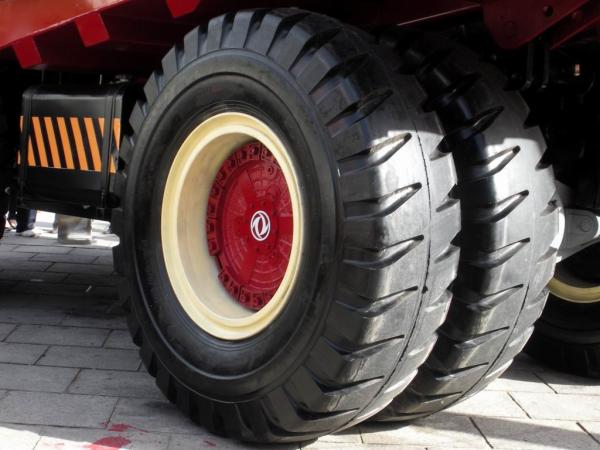 Euro3 4x2 Dongfeng Heavy Duty Dumper Truck,Dongfeng Mining Tipper, Dongfeng Camions
