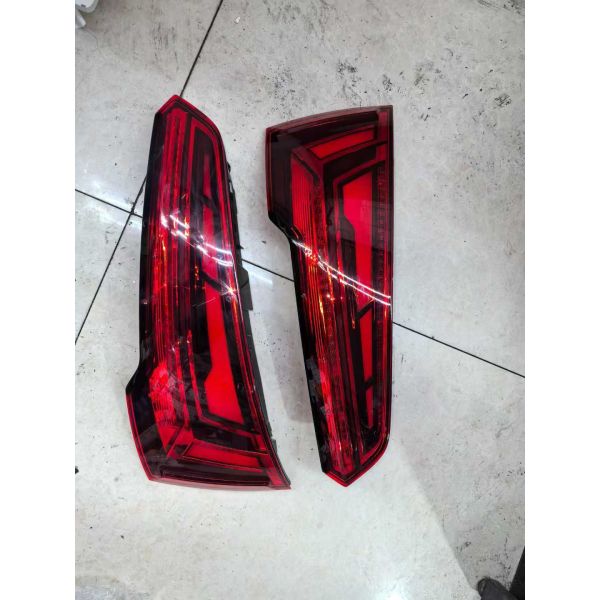 Audi Q5 Taillights Car Tail Light Assembly 2022-2025 Audi Q5 Brake Light