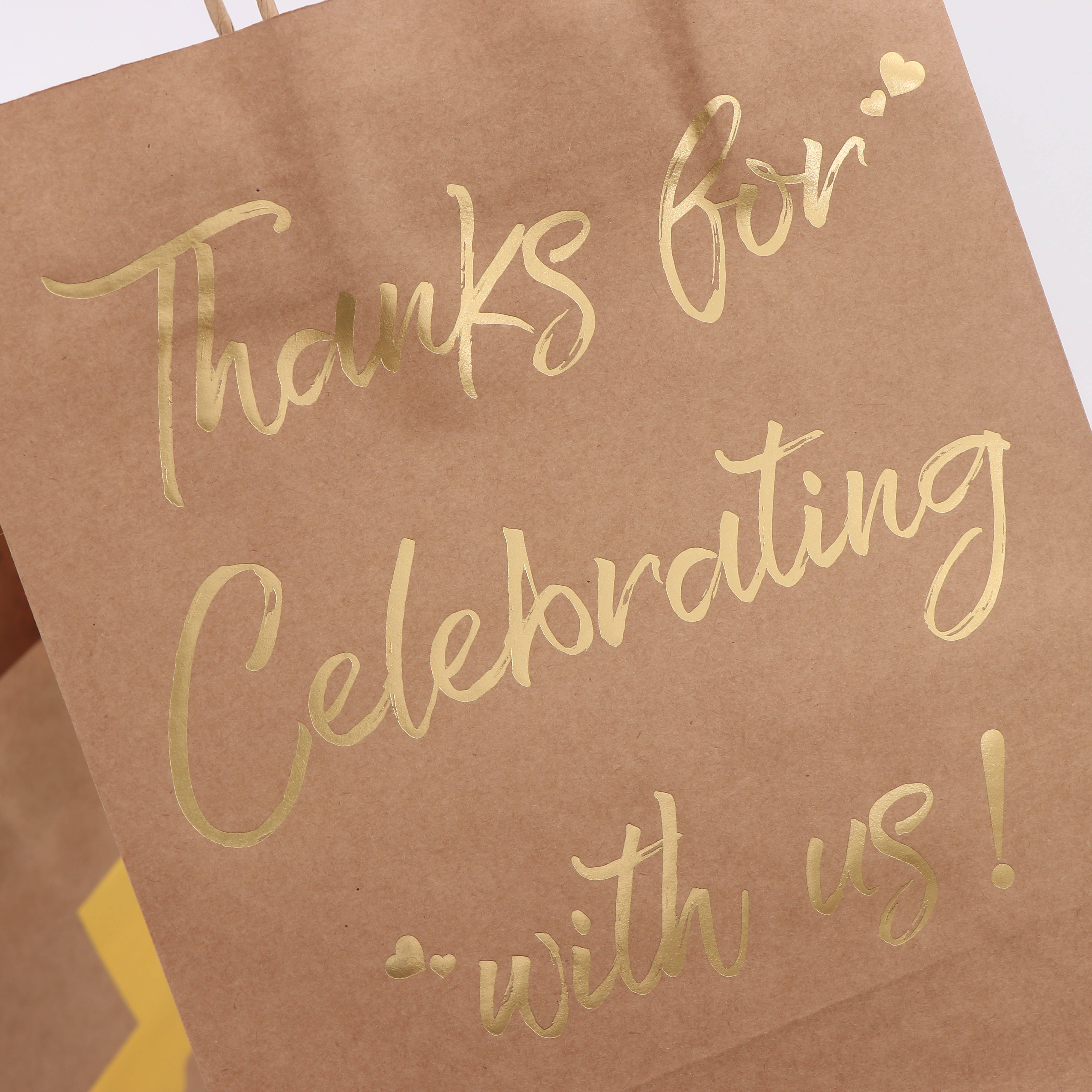 Custom Logo White Kraft Paper Bag Wholesale Craft Gift Shopping Bag For Food Clothing Grocery Promotion Recyclable