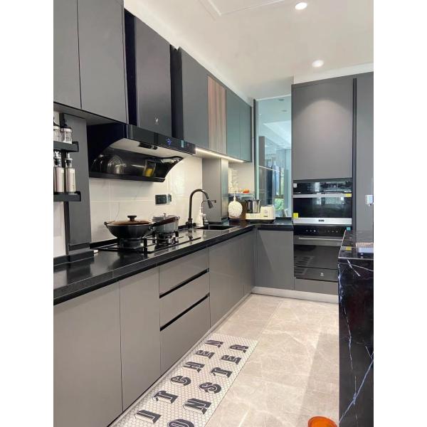 High End Kitchen Cabinet Italian Cusine Luxury Painting Laminate Full Modern