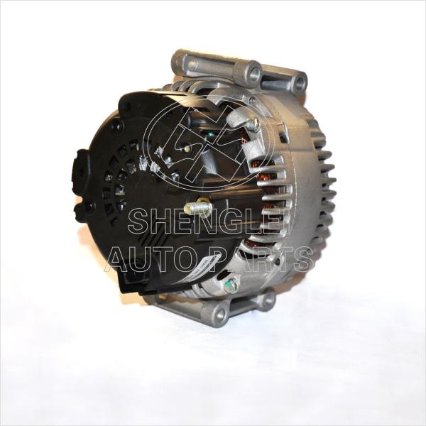 Assembly Type Audi Car Alternator OEM Specified with Clutch Pulley