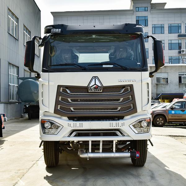8 Forward Shift Howo Carbon Steel Stainless Steel 20 M3 Heavy Oil Fuel Oil Tanker Truck