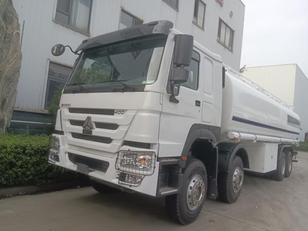 Heavy-Duty HOWO 8*4 400HP LHD Fuel Truck 40CBM Double Tank System For Long-Range Fuel Distribution White
