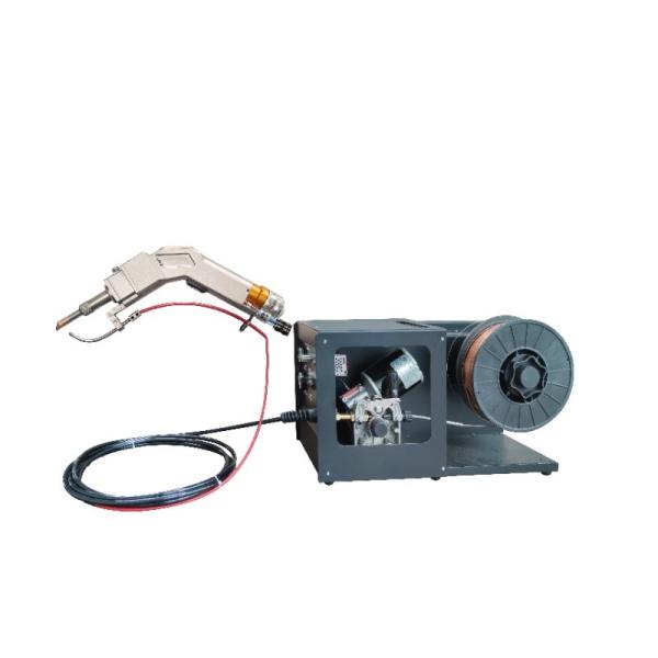 Многопозиционная лазерная сварочная машина 1500w 2000w 3000w встроенная в водяной холодильник