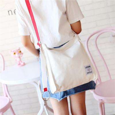New canvas small ring shoulder Messenger bag simple portable leisure Joker bag women