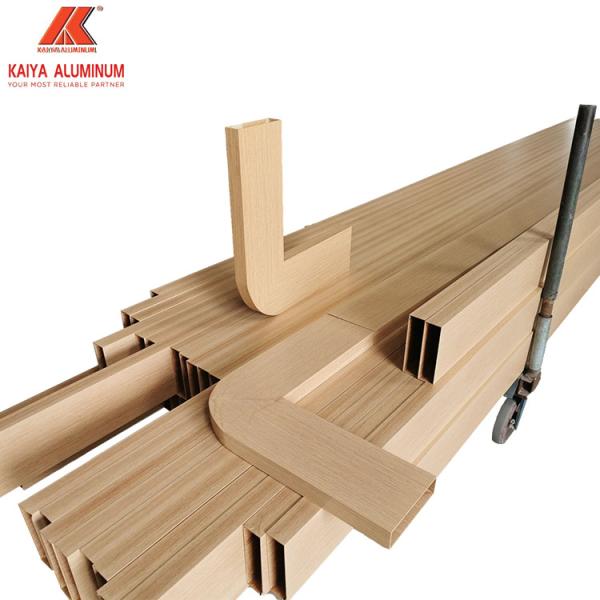 Декоративные алюминиевый прямоугольный цвет дуба трубки T5 6063