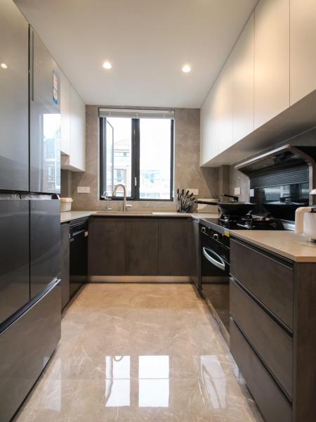 Cabinet de cocina contemporáneo de melamina de madera con acabado de grano de isla