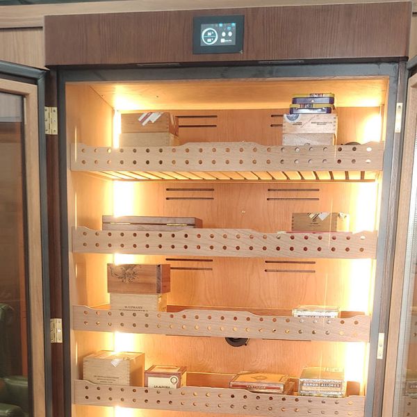 Dual Door Solid Wood Frame Cabinet Cigar Cooler Humidifier With LED Lighting