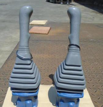 New Model Doosan Joystick Handle for Excavator with Standard Color