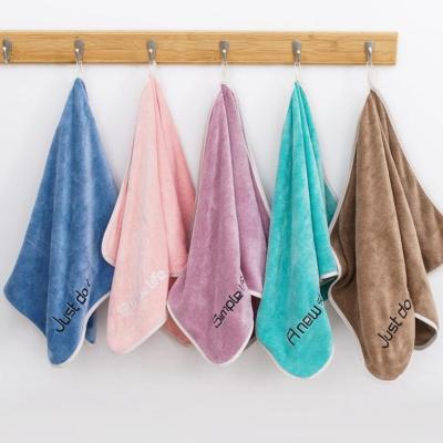 Super Soft Microfiber Gym Shower Towel Skin Friendly Microfiber Towel For Sweat
