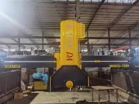 Machine de découpe de blocs moyens à quatre colonnes pour la coupe de dalles épaisses de granit et de marbre, de bordures
