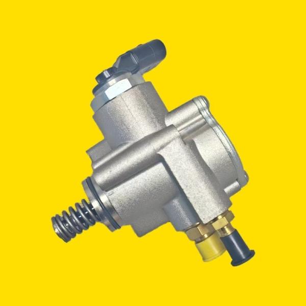 Импортируемый Volkswagen Touareg 2007-2010 топливный насос 03H127025C