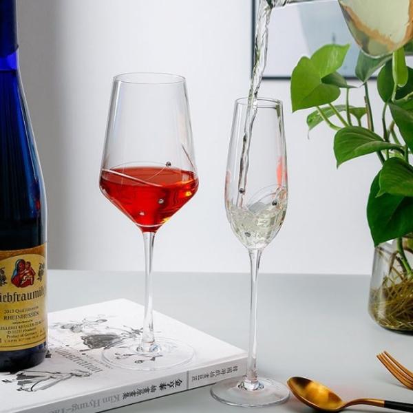 New Design Diamond Decoration Personalized Clear Crystal Wine Glass Glass Gift