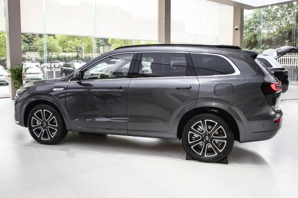 AITO M7 New Model New Energy Vehicle 5-door 6-seater SUV Dual Motor Four-wheel Drive Chinese Ev Cars