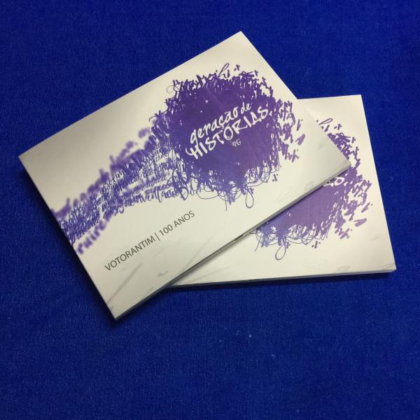 Digital innovation Business development tool 7'' lcd screen video brochure with best resolution advertising video book