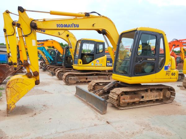                  Low Price Komatsu PC60 Excavator Good Condition, Used Origin Japan Komatsu Hydraulic Track Digger PC55 PC60 PC70 PC78 with Nice Service Hot Sale             