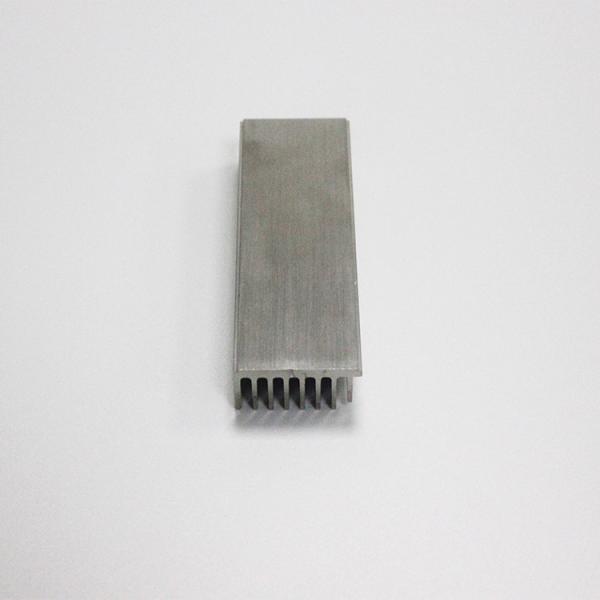 Теплоотвод ребра плакировкой никеля Skived, анти- теплоотвод корозии профилирует алюминиевое