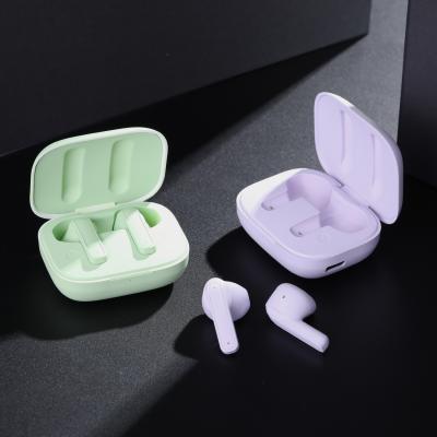 BT 5,2 horas impermeáveis sem fio de TWS Bluetooth Fones de ouvido IPX5 8 que jogam o tempo