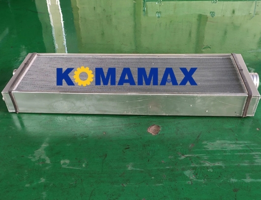 Custuestomer's Request Durable Bulldozer D155A D155AX Water Tank Radiator Core Assembly