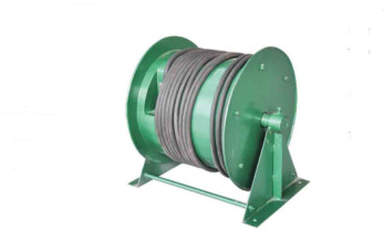 НАПРИМЕР высоковольтный вьюрок кабеля управляемый TM весны свертывая спиралью 1200Nm