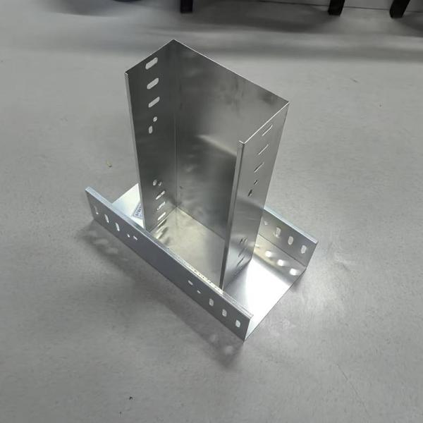 50mm-150mm Height Aluminum Cable Tray Safety Medium Duty For Wire Protection System