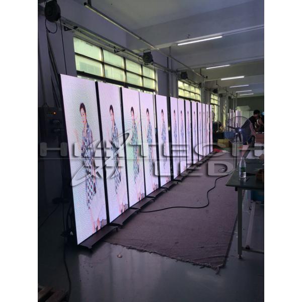 P2.5mm ultra-light, super-thin indoor LED pylon,Indoor Poster LED Display for shops,stores,hotel,exhibition,restaurant