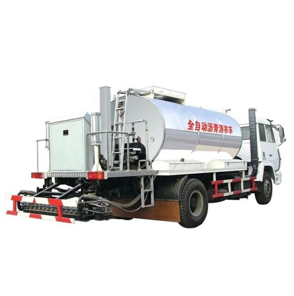 2022 Hot Selling Bitumen Asphalt Distributor Truck for Road Construction Sale