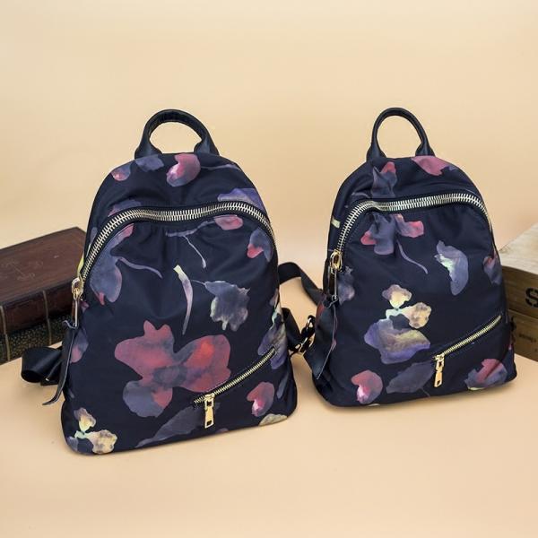 Double Shoulder  Girl Backpack Spring Summer Leisure And Camouflage Fashion Light Travel 2017 New Backpack