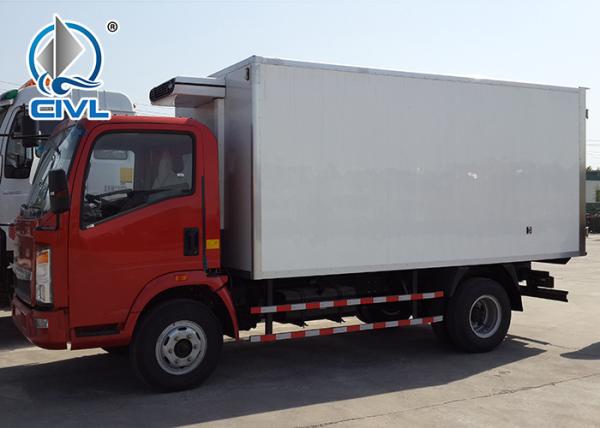 4x2 Euro 2 Howo 7000kg Refrigerated Truck Light Cooler Tank Truck With Yunnei Engine And Triangle Tire