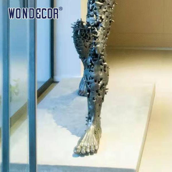 Decoração de arte de metal de interior Abstracto Escultura de bronze de pessoas andando