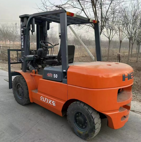 3-Stage Heli CPCD50 Used Forklift 5 Ton Capacity for Manufacturing Plant Cost Savings