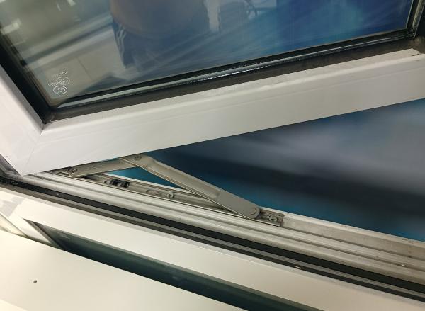 Aluminum Profile Casement Swing Window Laminated Glass For Residential