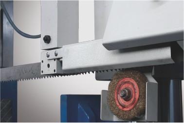 CH-400 Manual Work Feeding Horizontal Metal Cutting Bandsaw Machine