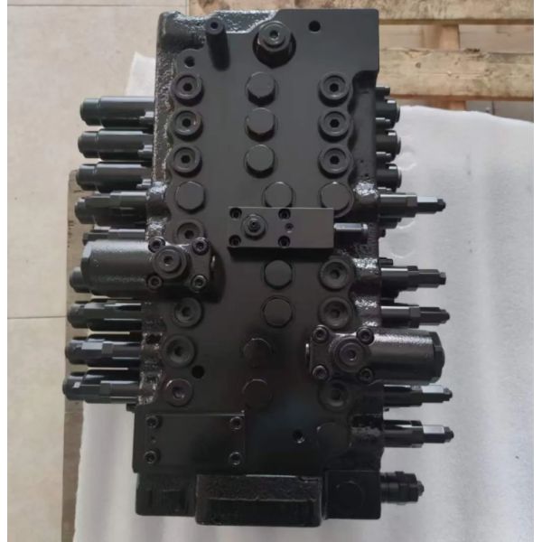 SK75-8 Hydraulic Main Control Valve Assy for Kobelco Excavator Spare Parts LG30V00001F1 Main Control Valve OEM