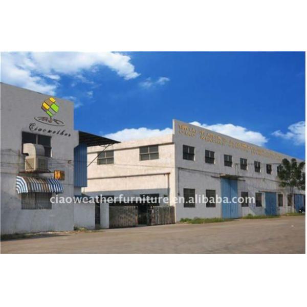 Y correo de embalaje de diseño moderno jardín Rattan Vicker al aire libre patio colgante silla de oscilación para el exterior