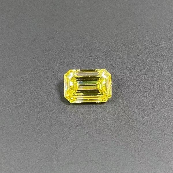 HPHT 1ct Lab Created Yellow Diamonds Emerald Cut VVS Clarity IGI Certified