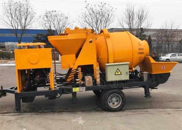 Mobile Concrete Mixer Pump , Mini Volumetric City Cement Mixer Pump
