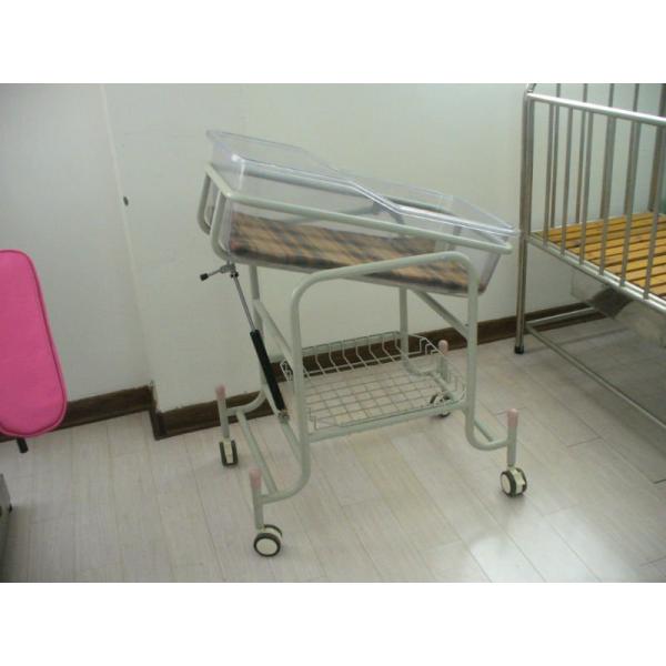 Pediatric Hospital Baby Bed For Infant , Hospital Baby Cot With Four Wheels