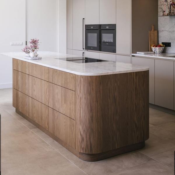 Muebles de cocina a medida Muebles de cocina montados en la pared en mayor volumen Muebles de cocina modulares para villa