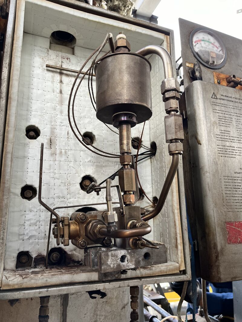 Ametek WDG-V UOP Zirconia Oxygen Analyzer Process Gas Analyzer Refinery Combustion Control Gas Analyzer