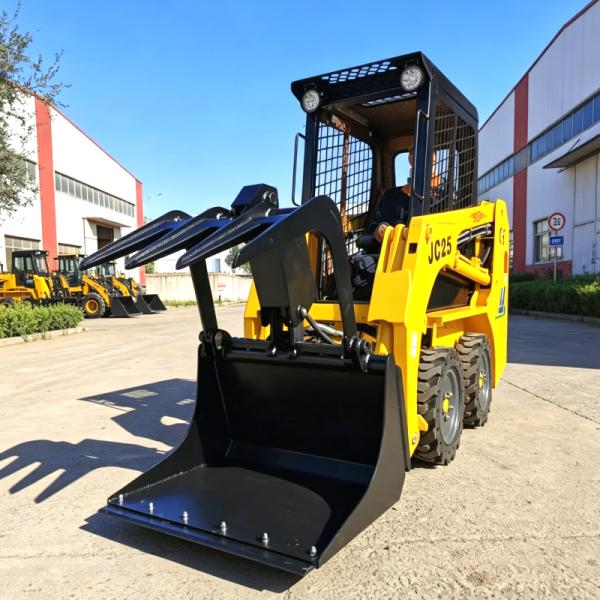Narrow Space Versatile Skid-Steer Loader Jc25 with 360° Rotating Body Mini best Loader
