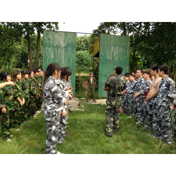 Dongyang Derun Glitter Material Co.,Ltd